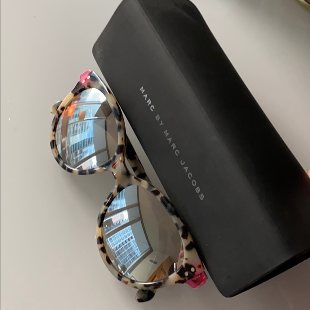 Marc by marc jacobs reflective sunglasses